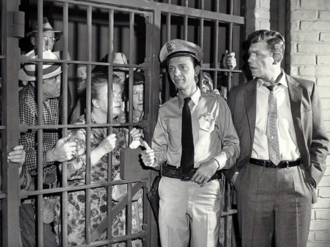Barney Fife arrests the entire town of Mayberry
